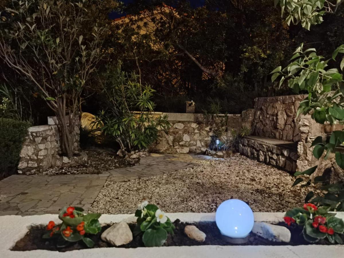 לוקובו Apartment Lili מראה חיצוני תמונה